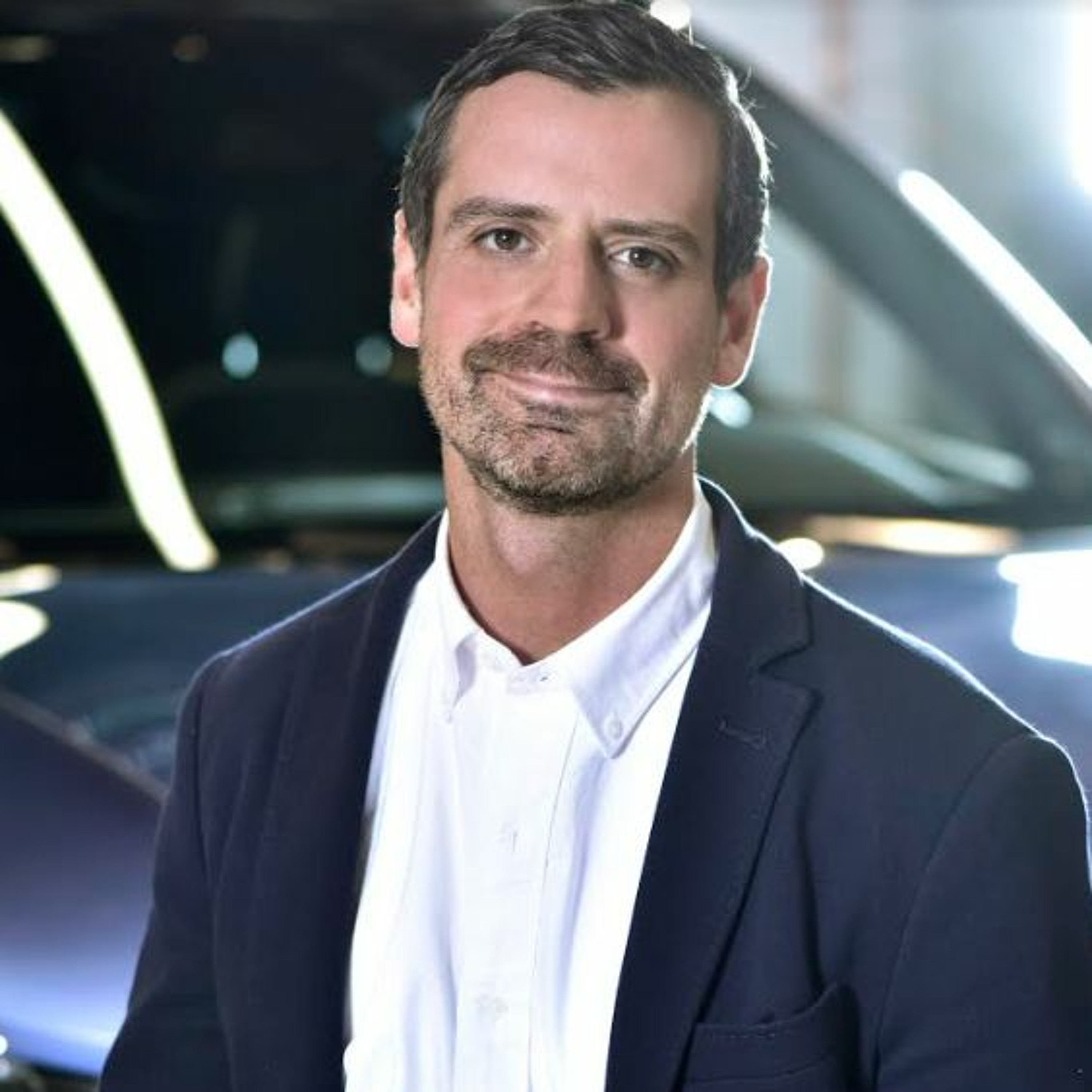 #39 How Volvo Leads the Digitization of the Auto Industry With Patrik Illerstig